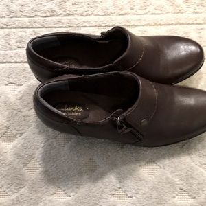 Clarks Bendables booties